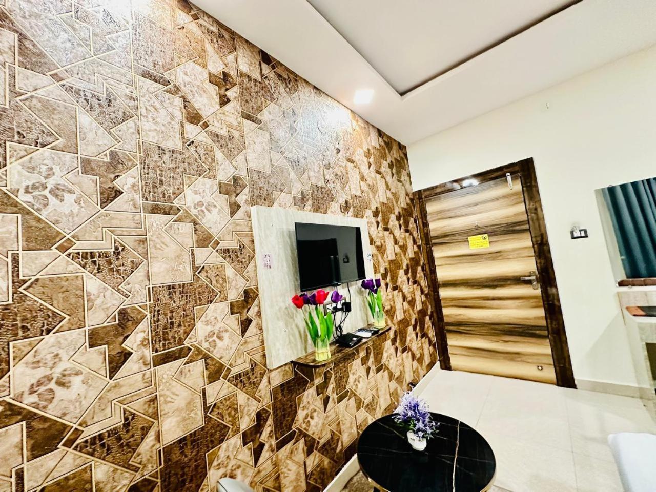 Hotel Sky International- Airport Zone Hyderabad Shamshabad Exterior photo