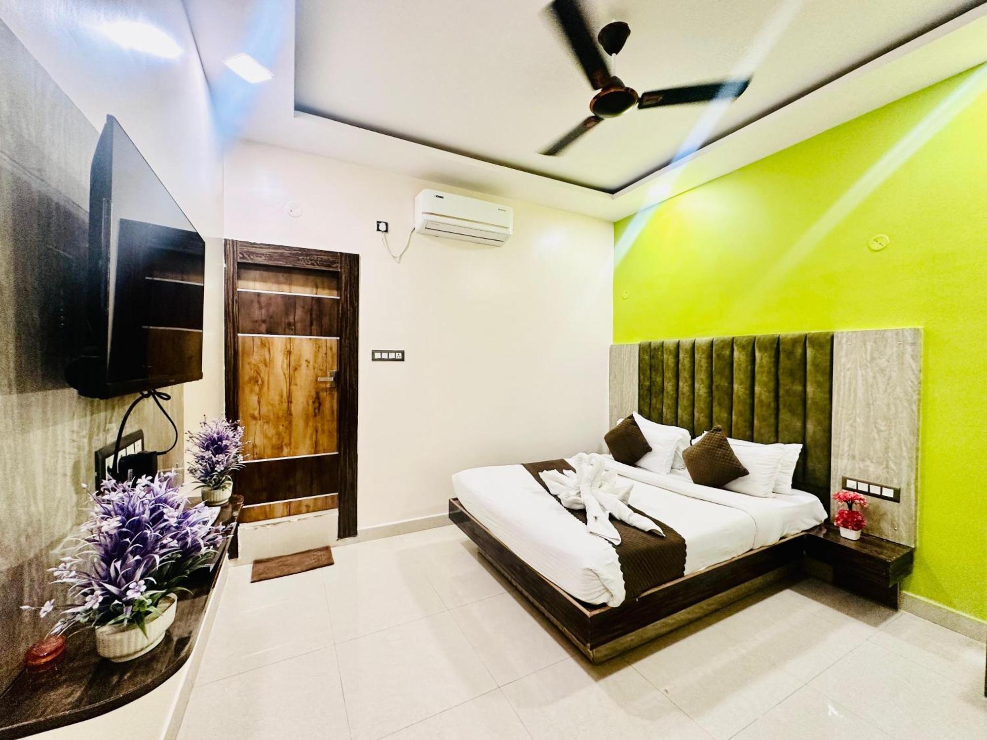 Hotel Sky International- Airport Zone Hyderabad Shamshabad Exterior photo